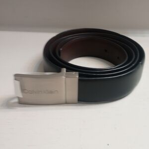 Calvin Klein Men's Reversible Leather Belt With Plaque Buckle NWT